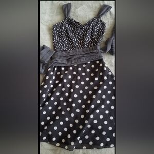 Black and white polka dot Guess dress